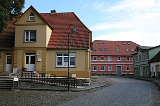 Kirchplatz Sagard